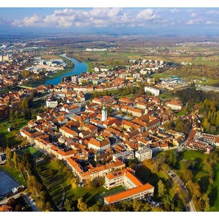 Apartment Karlovac Center Екстериор снимка