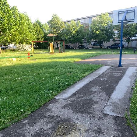Apartment Karlovac Center Екстериор снимка