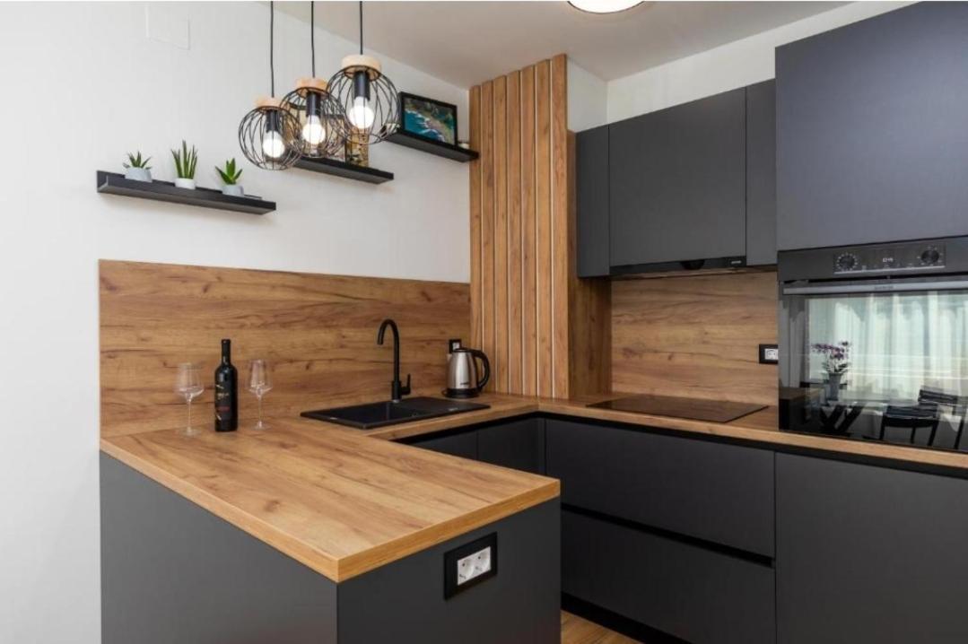 Apartment Karlovac Center Екстериор снимка